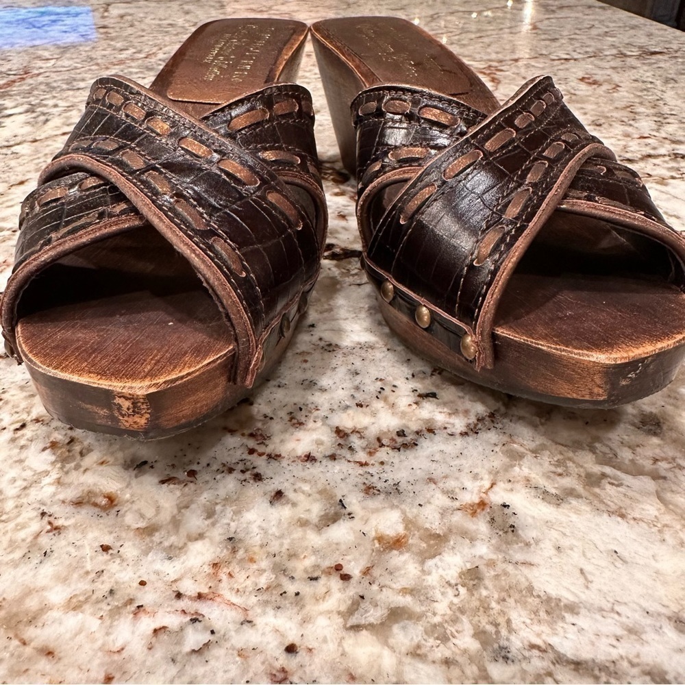 𝅺Donald J Pliner heels clogs slip ons espresso bronze metallic western size 8 - Picture 2 of 13